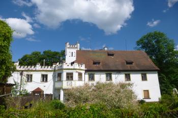 Zámek Doubrava (© Vlastislav Mareček, 06/2016)