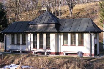  ( © Luděk Pitter 03/2005)