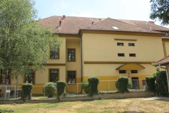 sev.strana zámku (© D Dohňanský, 07/2018)