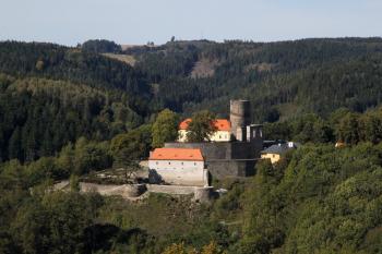 Hrad Svojanov (© Miloš Dempír, 09/2012)