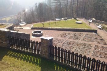 Hrad Svojanov (© Vlastislav Mareček, 03/2014)