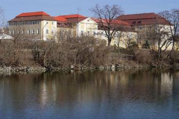  (© Aleš Novák 03/2005)