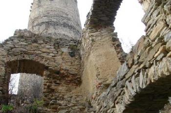 Tři klenby s věží ( © Jiří Čížek 11/2006)