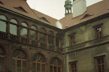 zámek Kostelec nad Černými Lesy (© Vlastislav Mareček, 01/2003)