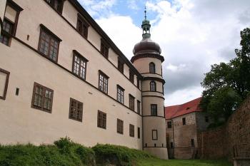 Jihozápadní věž od severu ( © Ivan Grisa 06/2009)