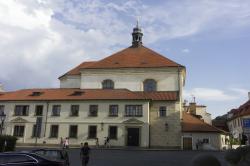 klášter bosých karmelitek s kostelem sv. Benedikta