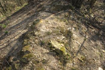 Detail čelní v podstatě štítové zdi (© Dušan Dohňanský 04/2020)