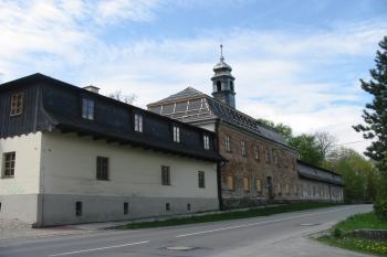 pohled od jv. (© D Dohňanský, 05/2015)