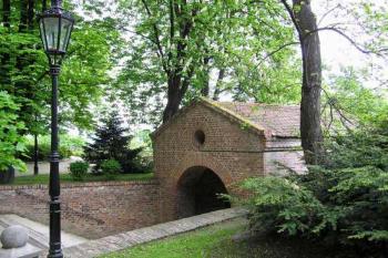 Špilberk - brána od zahrad (© Vladimír Oulehla 05/2005)