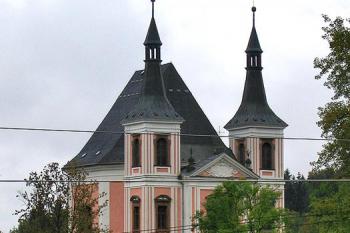 Kostel sv. Anny a sv. Jakuba Většího ve Staré Vodě u Města Libavá ( © Pavel Vítek 10/2008)