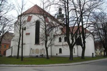 zadní část (© de ardoise04/2005)