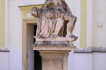 Sousoší Piety ( © Luděk Pitter 04/2005)