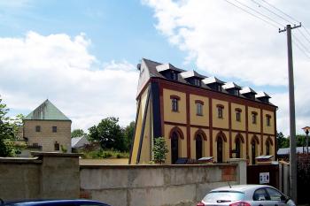 Velká Bystřice - Bývalý pivovar u zámku (© Ivo Rozehnal, 06/2014)