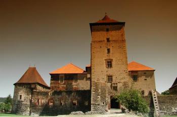 švihov - přední strana (© Jana Herianová 07/2003)