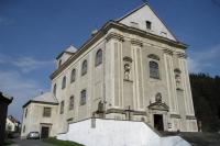 kostel Narození Panny Marie a sv. Anny