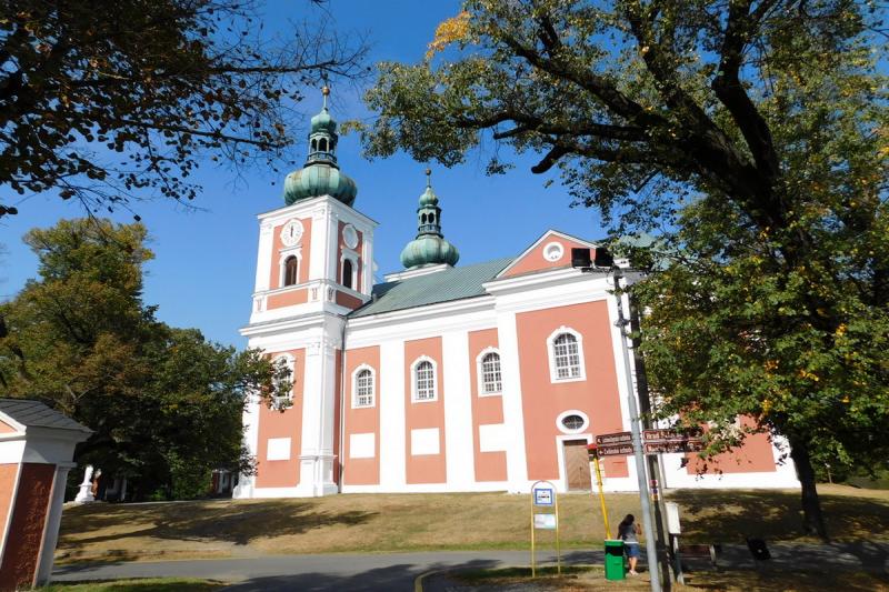 kostel Panny Marie Sedmibolestné a Povýšení sv. Kříže kostel Panny Marie Sedmibolestné a Povýšení sv. Kříže
