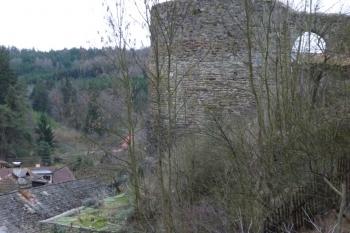 zřícenina hradu Talmberk (© Vlastislav Mareček, 03/2016)