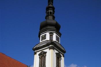 věž bývalého klášterního kostela (© de ardoise 06/2005)