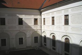 třetí nádvoří (severozápadní roh) (© de ardoise 06/2005)