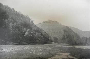 Hrad z údolí na dobové fotografii - 1898 (©zdroj: http://www.templstejn.cz)
