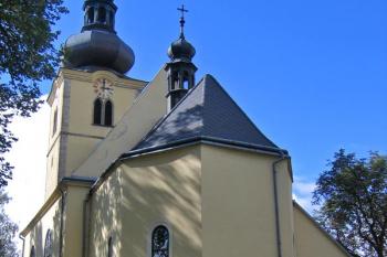 Kostel sv. Václava ve Stonařově ( © Pavel Vítek 11/2011)