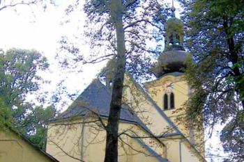 Kostel sv. Václava ve Stonařově ( © Pavel Vítek 09/2007)