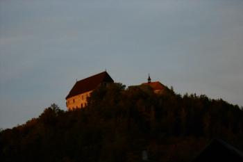 Točník v barvě zapadajícího slunce (© Jan Večeřa, 08/2015)