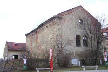 zámecká kaple před rekonstrukcí ( © Jan P. Štěpánek 02/2007)