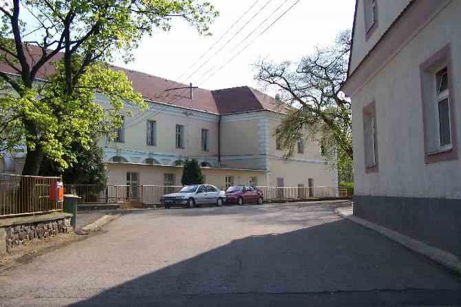 Hliňany