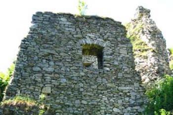 Tolštejn (2003 ©Puffin Puffin)