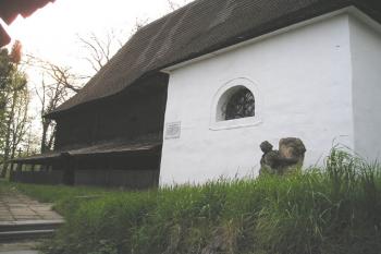 detail roubené západní části (© de ardoise 05/2005)