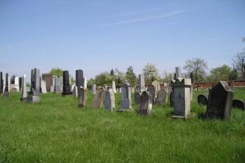 areál hřbitova (© de ardoise 05/2005)