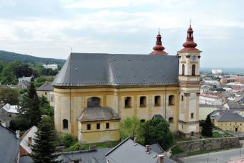 celkový pohled na klášterní kostel ze střechy htadu ( © Jan P. Štěpánek 05/2015)