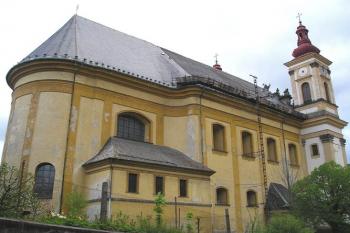 kostel od východu (© de ardoise 05/2005)