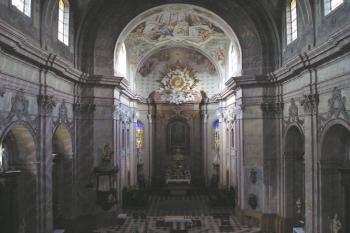 loď kostela (© de ardoise 05/2005)