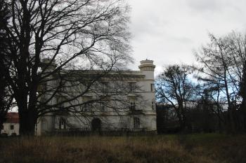 sv.strana zámku  (© D Dohňanský, 02/2016)