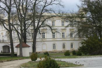 jv.část zámku (© D Dohňanský, 02/2016)
