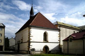 průčelí kaple (© de ardoise 04/2005)