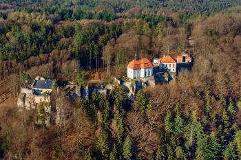 hrad Valdštejn (© Radovan Smokoň  04/2021)