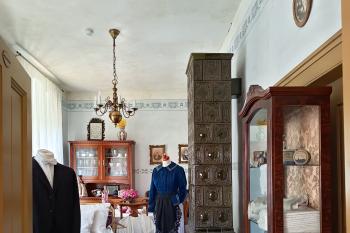  (© Jaroslav Špiroch  09/2025)