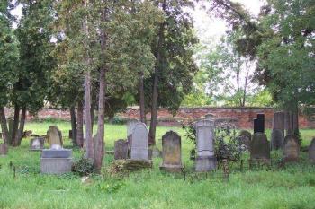 Žid.hřbitov - Tovačov (© Ivo Rozehnal, 08/2007)