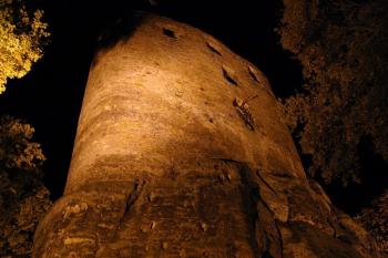 hrad v nočním osvětlení (© Stanislav Drda, 10/2009)