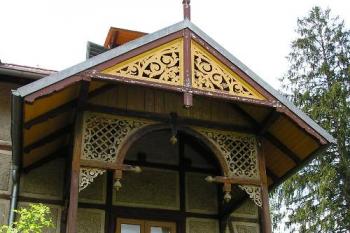 detail vily Šárka (© de ardoise 05/2005)