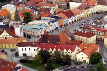 Chomutovský hrad, později zámek dnes radnice ( © Radovan Smokoň 06/2006)