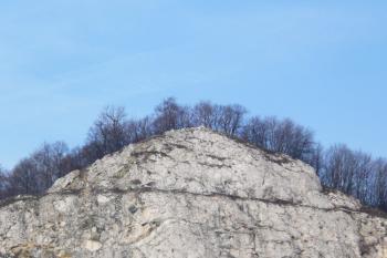 odtěžený vrchol Panské vyhlídky (Kotouče), kde stával středověký hrádek ( © Jan P. Štěpánek 11/2009)