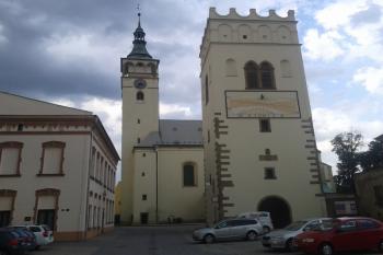 Kostel sv. Jakuba a zvonice ( © Ivo Rozehnal 08/2018)