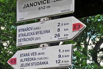 Rozcestník ( © Luděk Pitter 06/2005)
