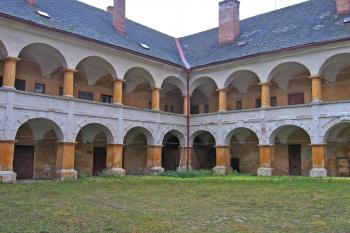 Zámek Ruda nad Moravou ( © Pavel Vítek 11/2009)