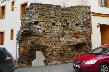 Říšská (Zámecká) brána (© Karel Husák, 03/2012)