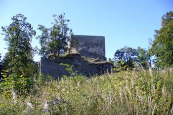 Vítkův Hrádek - z cesty na hrad (© Pavel Jarý, 10.9.2006)